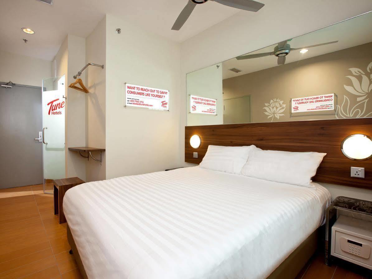 Tune Hotel - Kota Bharu City Centre Eksteriør billede